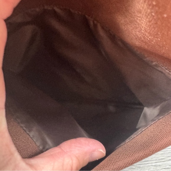 BEIS East to West Tote in Maple Brown Carry All Bag Travel Work Commuter - Picture 5 of 14